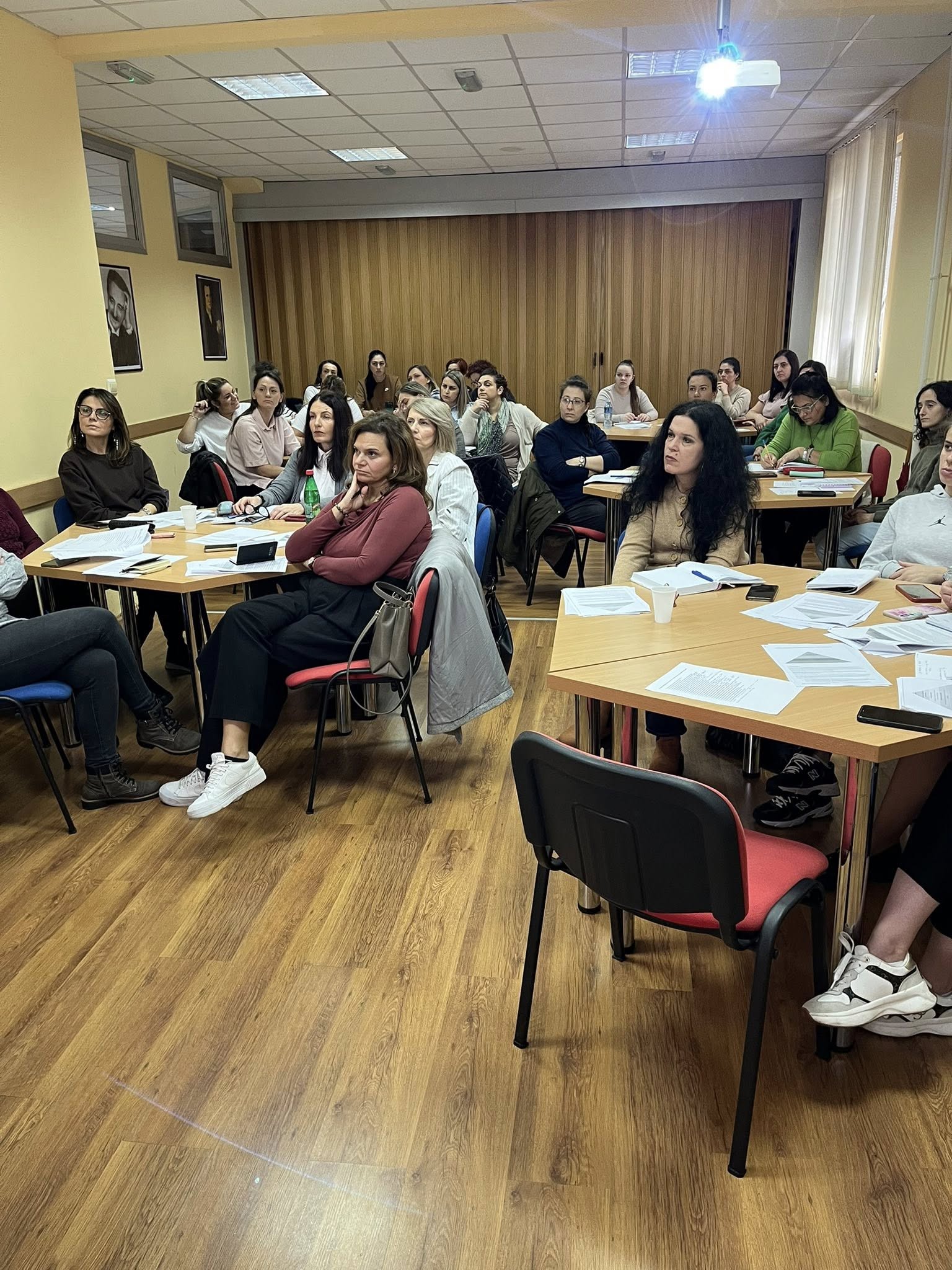 Семинар "Од конфликта до сарадње - 7 моћи васпитача"